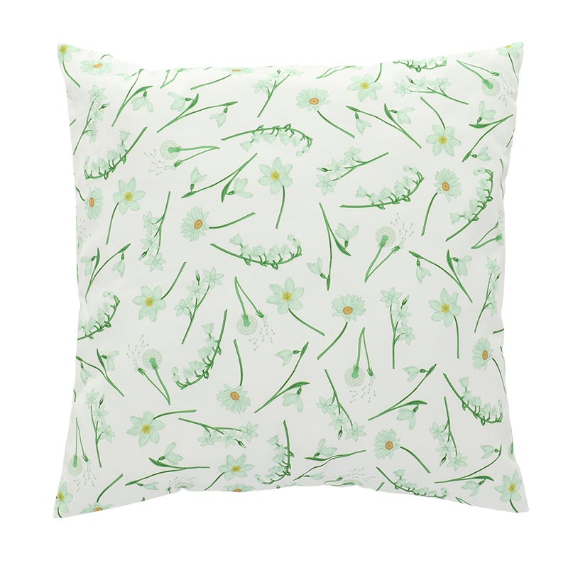 Outdoor Cushion Flowers White