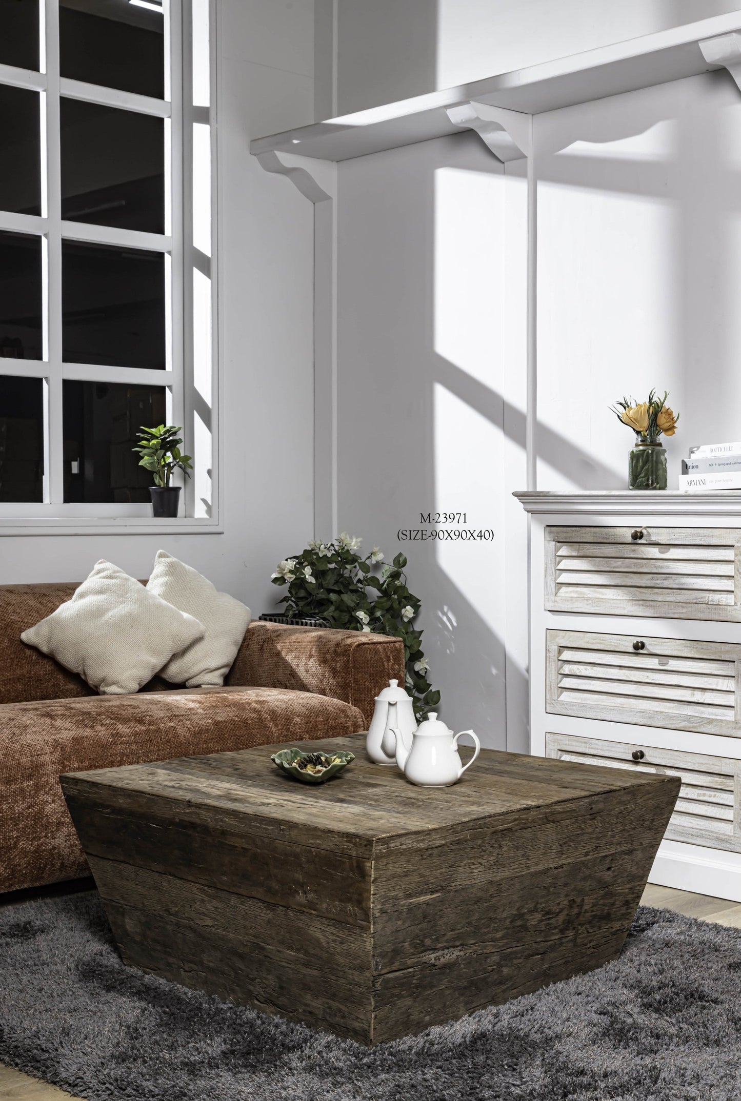 Wooden Coffee Table (VV-23971)