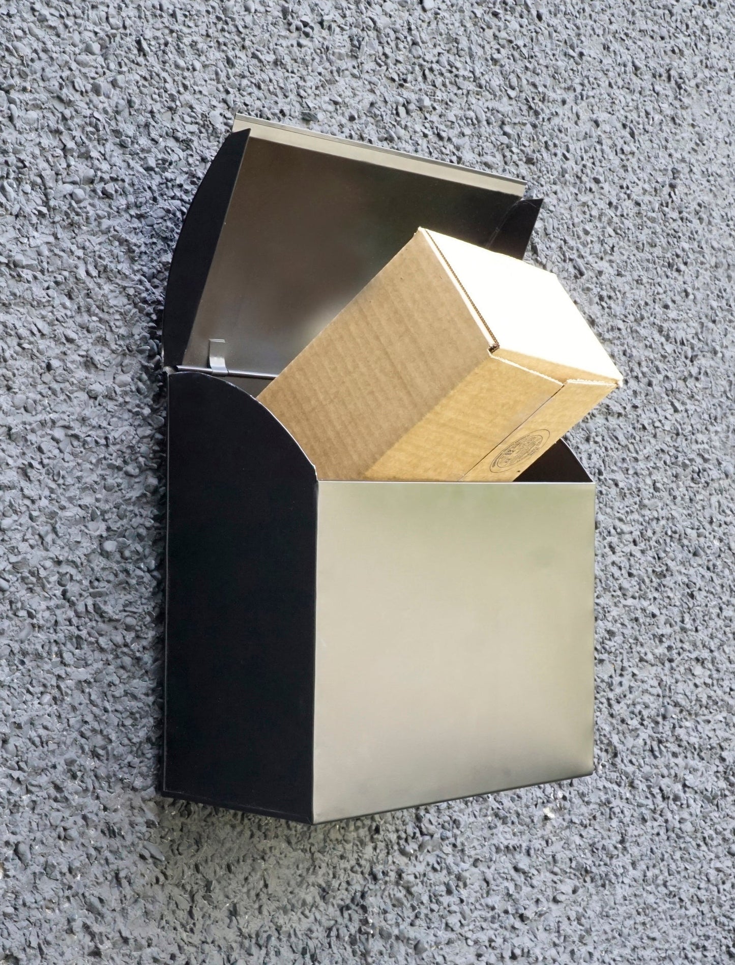 Baxter Mailbox Black