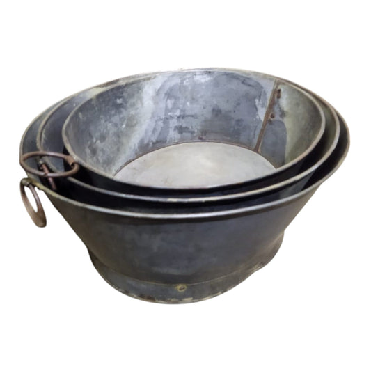 Old Iron Bucket (FS-2409)