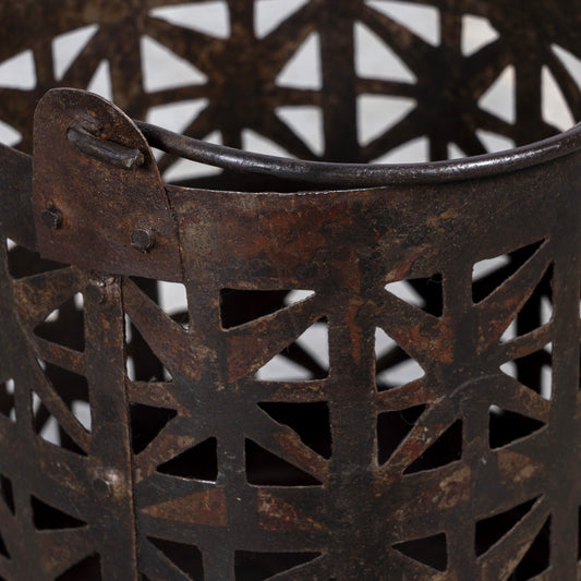 Old Round Metal Bucket/Lantern