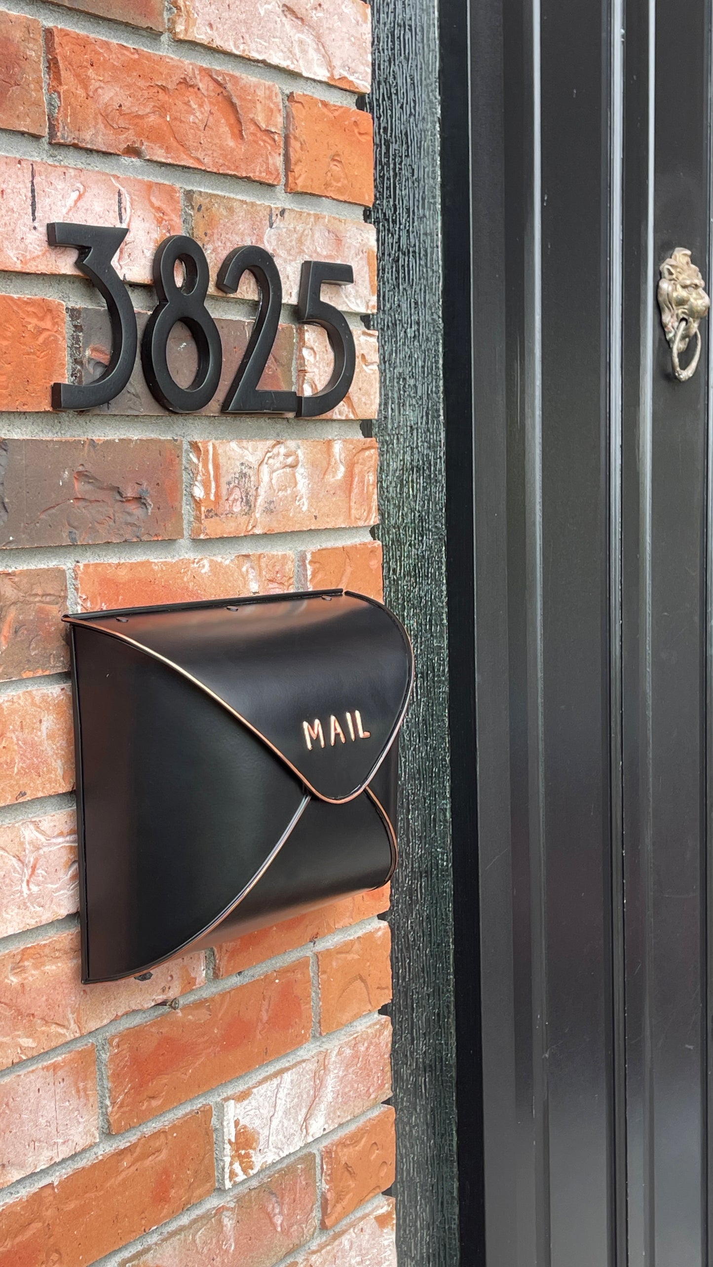 Envelope Mailbox BLK/CP, Small