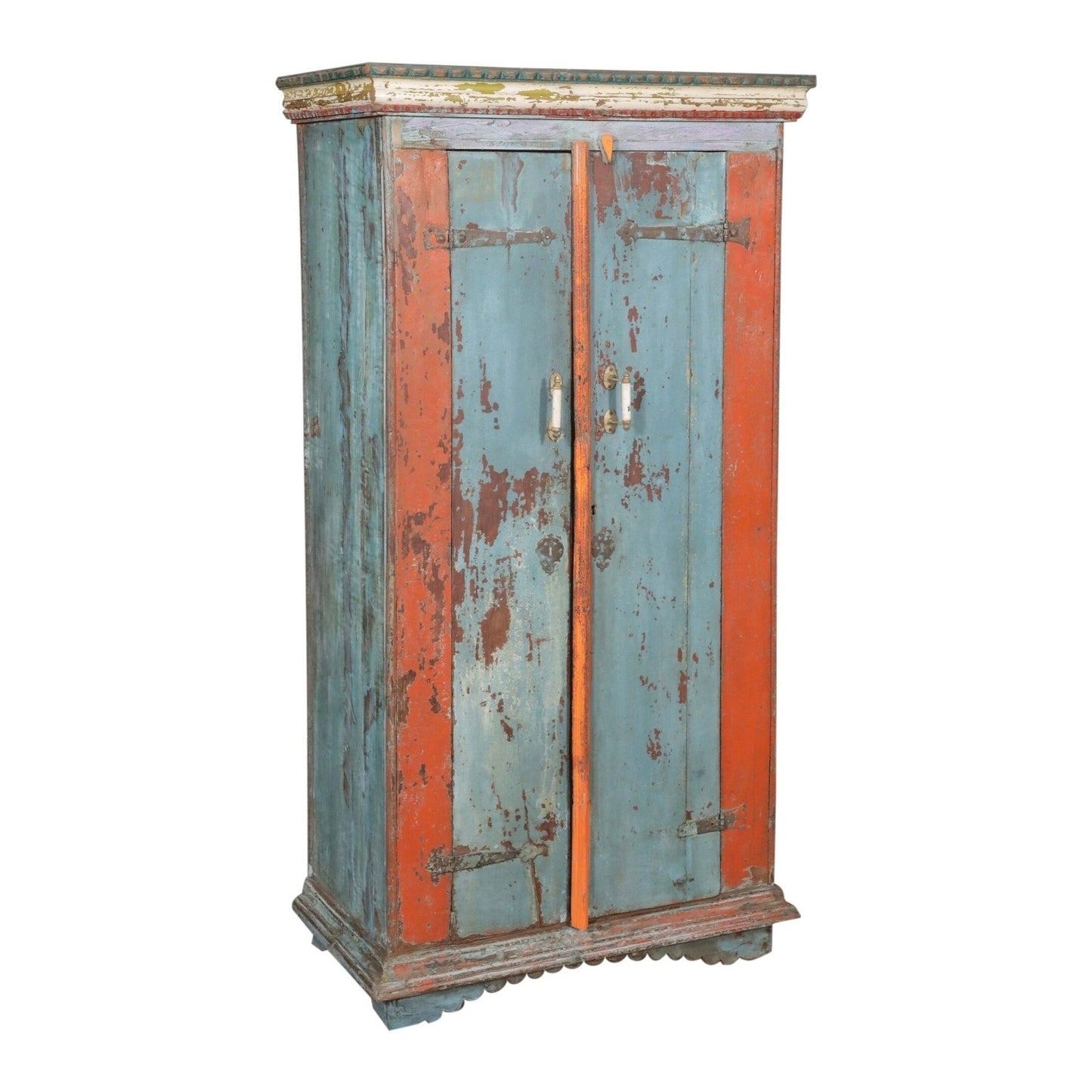 RM-062470, Wooden Cabinet