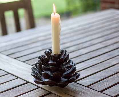 Pinecone Candleholder L