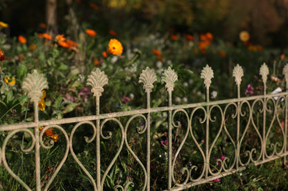 AM Green fence S
