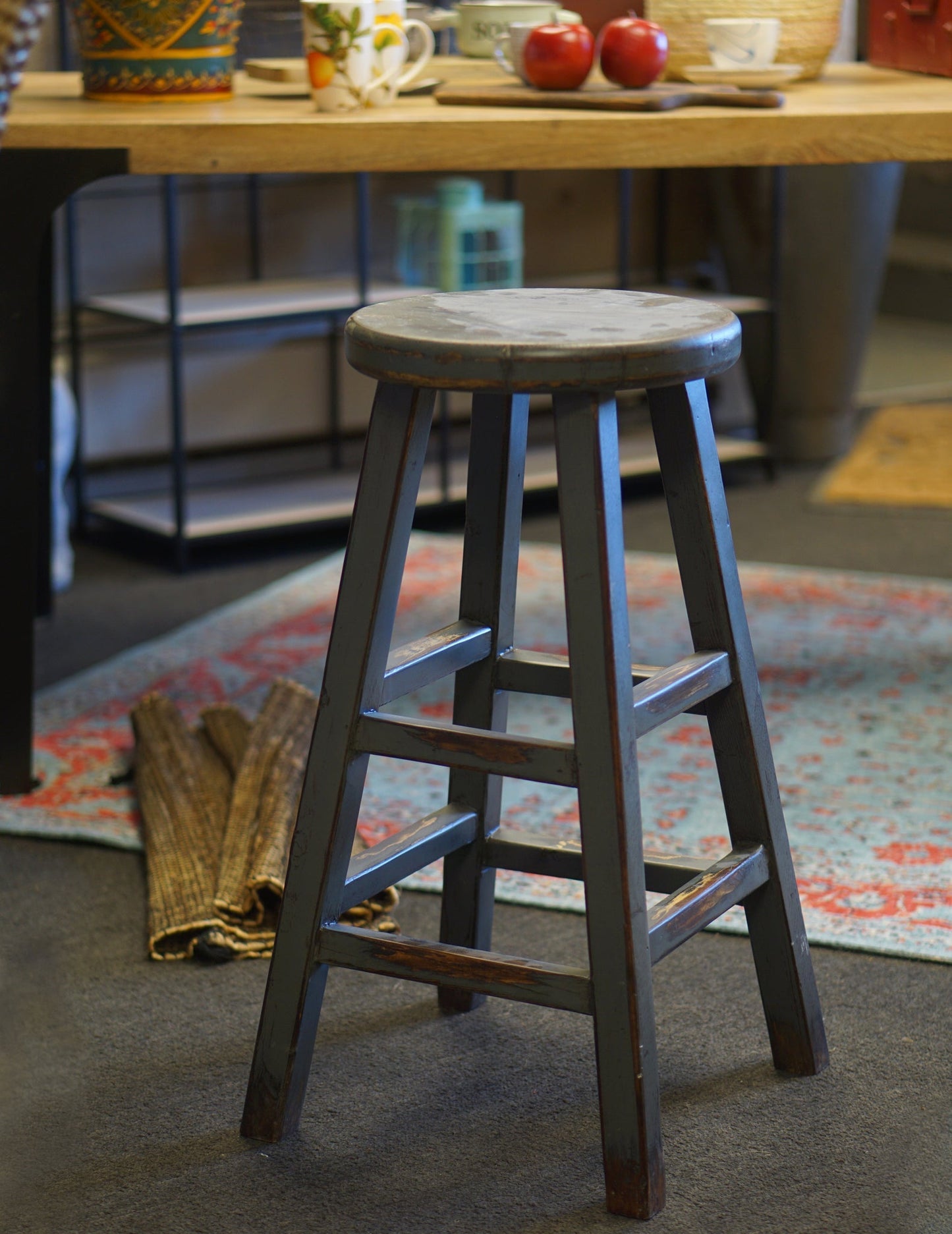 Kovu Round Counter Stool Gray