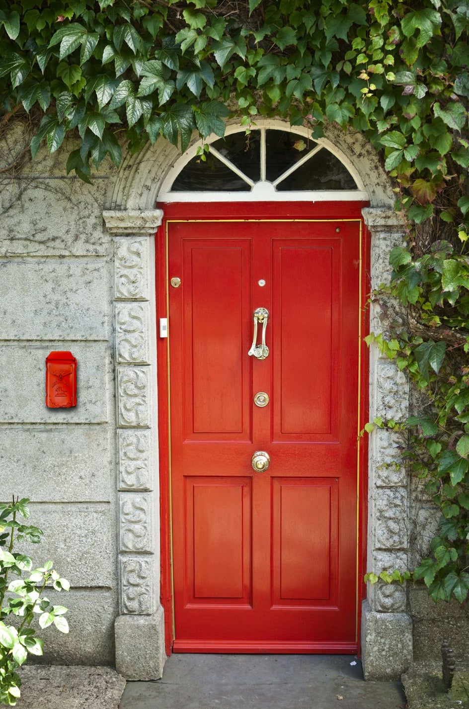 Cara Mailbox Red Cast Iron, Last Chance
