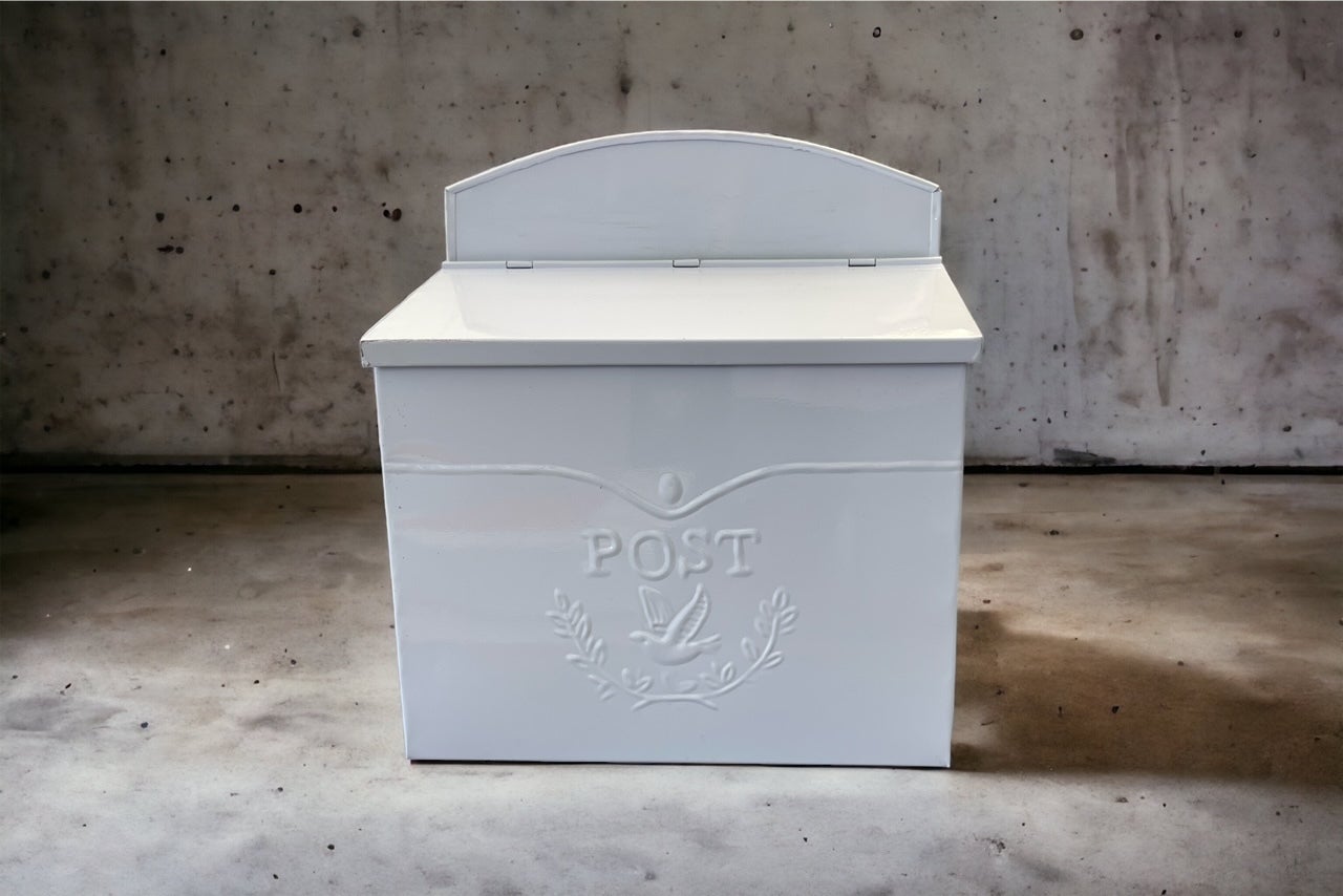 Chelsea Post Mailbox White