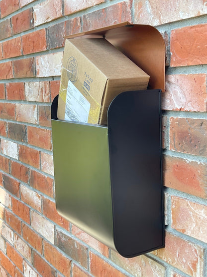 Dominion Iron Mailbox, Black & Copper