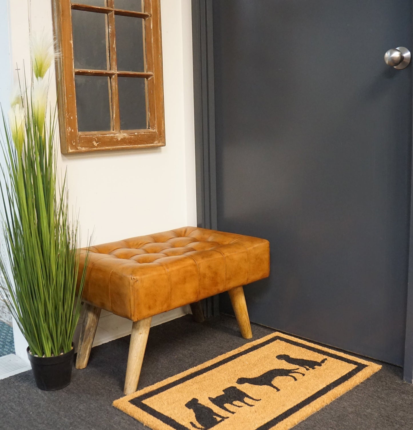 Hammingway Leather Stool