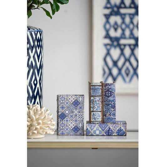 Blue Aand White Book Boxes, Set of 4